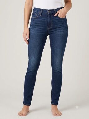 Levi's Navy Blue Slimming Skinny Jeans